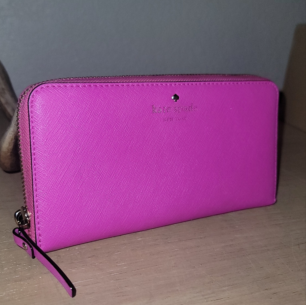 EUC Kate Spade Long Wallet ♠️